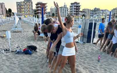 Obóz młodzieżowy, Rimini h. Crown*** - obóz Chill out Zone - wylot z Warszawy Hotel Crown***, 8 dni 14-18 lat